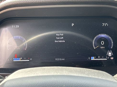 Used 2022 Jeep Grand Cherokee L Laredo image 30