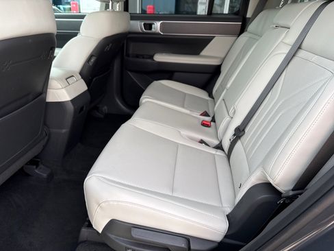 Used 2026 Hyundai Santa Fe SEL image 13