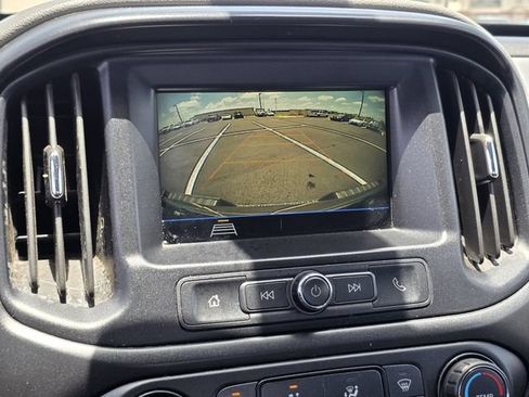 Used 2019 Chevrolet Colorado W/T RWD image 7