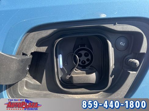 Used 2023 Volvo XC40 Recharge Ultimate image 20