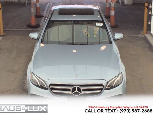 Used 2017 Mercedes-Benz E 300 4MATIC image 2