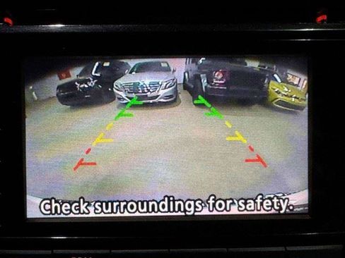 Used 2016 Nissan Rogue SV FWD image 50