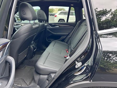 Used 2021 BMW X3 xDrive30i w/ Premium Package image 10