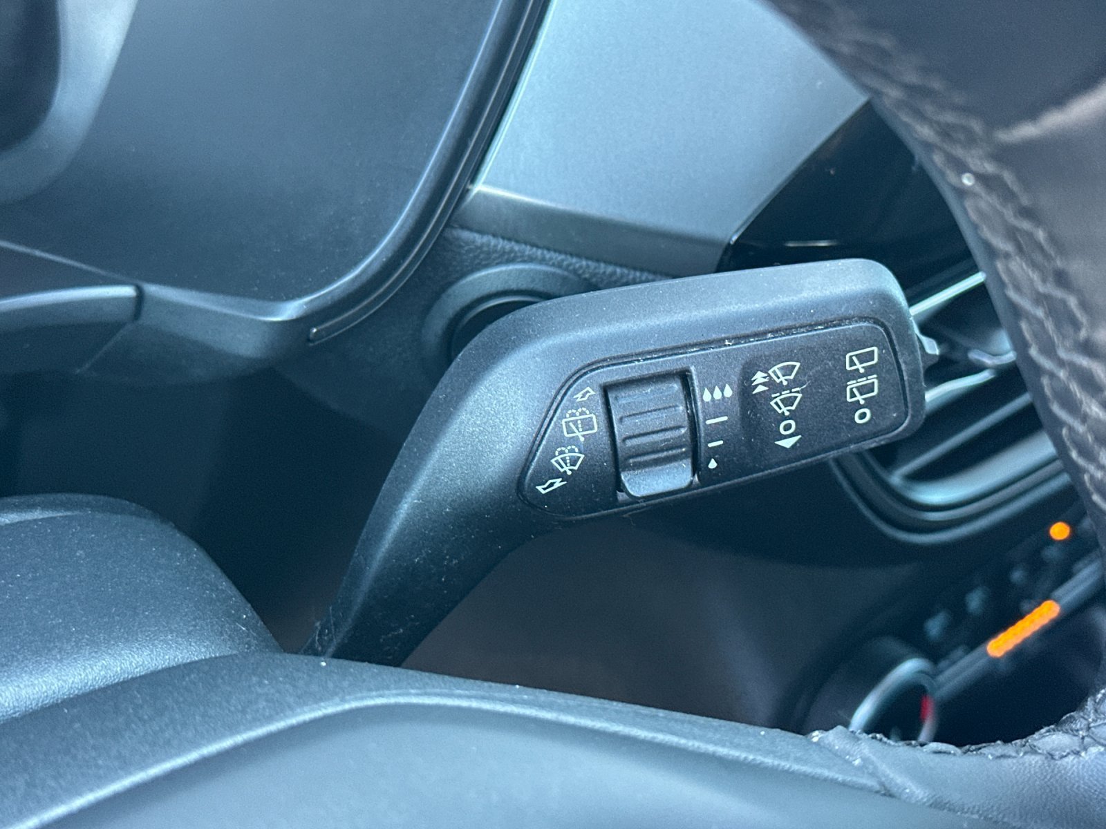 Certified 2024 Ford Escape Active FWD image 30