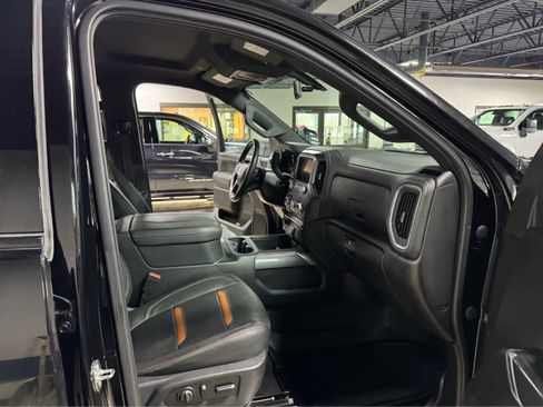 Certified 2023 GMC Sierra 3500 AT4 image 10