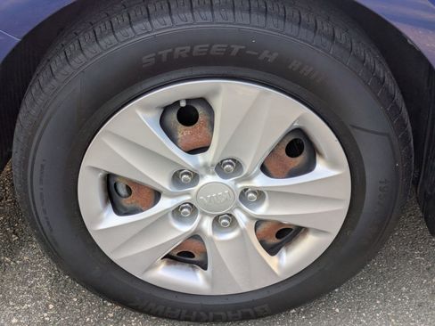 Used 2018 Kia Forte LX image 23