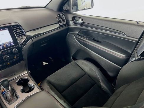 Used 2021 Jeep Grand Cherokee Trailhawk image 26