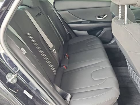 Used 2024 Hyundai Elantra SEL w/ Convenience Package FWD image 28