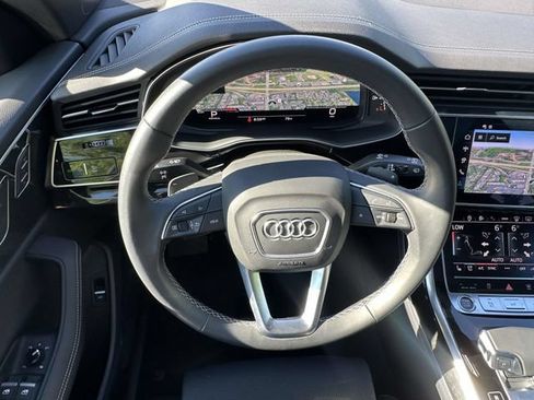 Used 2025 Audi Q8 Prestige w/ Prestige Package AWD/4WD image 18