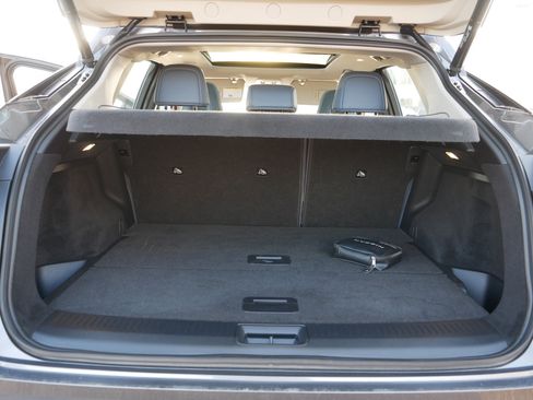 Certified 2024 Nissan Ariya AWD image 18