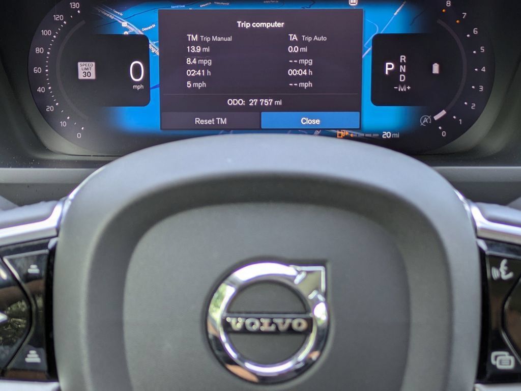 Certified 2023 Volvo XC90 B6 Plus w/ Protection Package AWD/4WD image 29