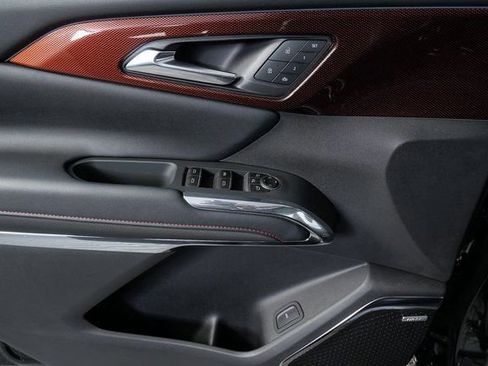 New 2026 Chevrolet Traverse RS w/ LPO, Floor Liner Package image 6