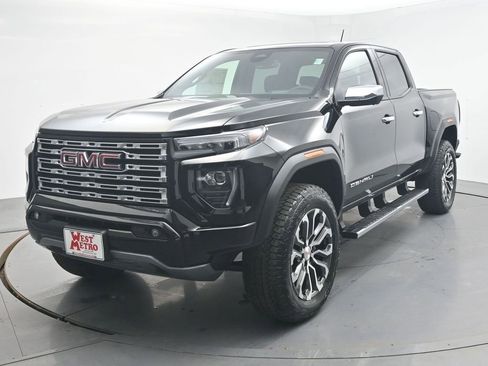 New 2026 GMC Canyon Denali image 2