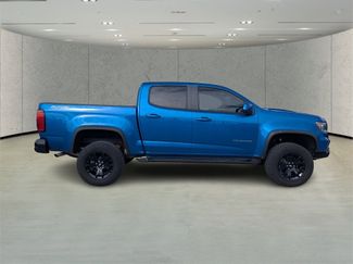 Used 2022 Chevrolet Colorado ZR2 w/ ZR2 Dusk Special Edition video 2