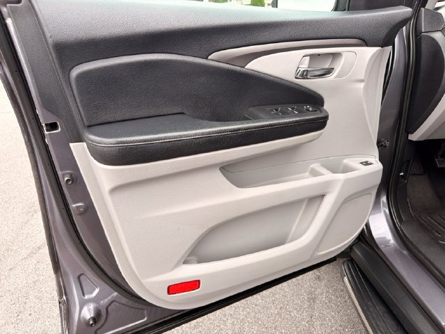 Used 2018 Honda Pilot EX-L image 11