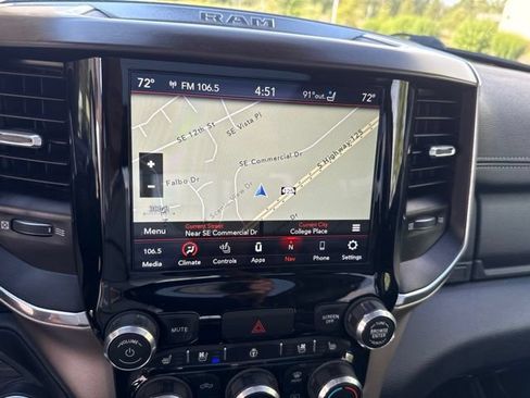 Used 2021 RAM 1500 Laramie AWD/4WD image 40