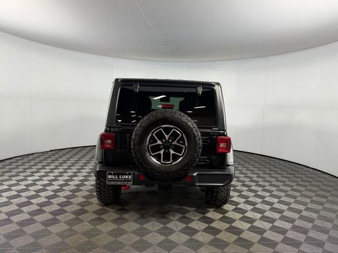 Used 2025 Jeep Wrangler Unlimited Rubicon image 7