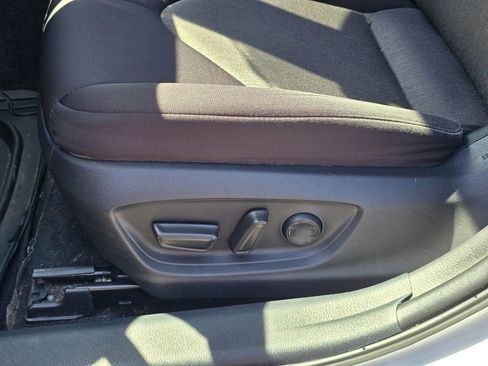 Used 2021 Toyota Camry LE w/ Carpet Mat Package (TMS) AWD/4WD image 13
