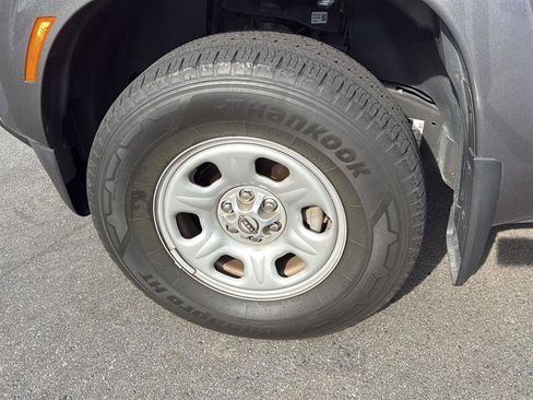 Used 2022 Nissan Frontier S w/ Technology Package image 9