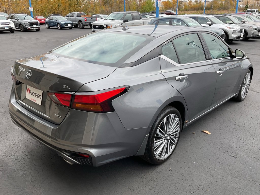 Used 2024 Nissan Altima 2.5 SL AWD/4WD image 5