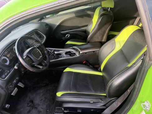 Used 2017 Dodge Challenger R/T w/ Quick Order Package 28P T/A RWD image 14