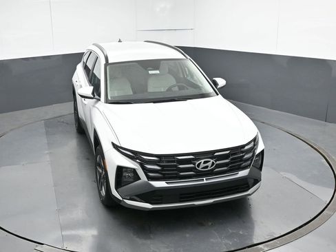New 2026 Hyundai Tucson SEL image 24