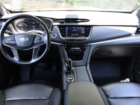 Used 2021 Cadillac XT5 Premium Luxury FWD image 19