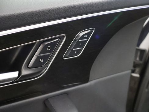 Used 2023 Audi Q7 2.0T Premium Plus w/ Premium Plus Package AWD/4WD image 44