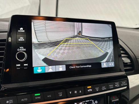 Used 2025 Honda Odyssey Sport-L image 33