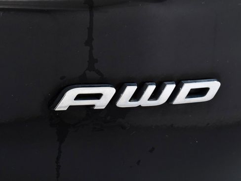 Used 2024 Ford Edge SEL w/ Sport Appearance Package image 21