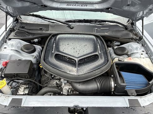 Used 2022 Dodge Challenger R/T w/ Shaker Package image 22