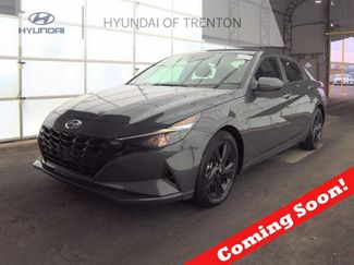 Used 2023 Hyundai Elantra SEL w/ Cargo Package video 1