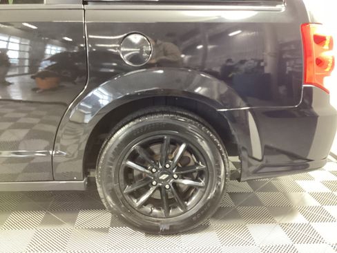 Used 2019 Dodge Grand Caravan GT image 9