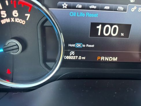 Used 2019 Ford F150 Lariat AWD/4WD image 17