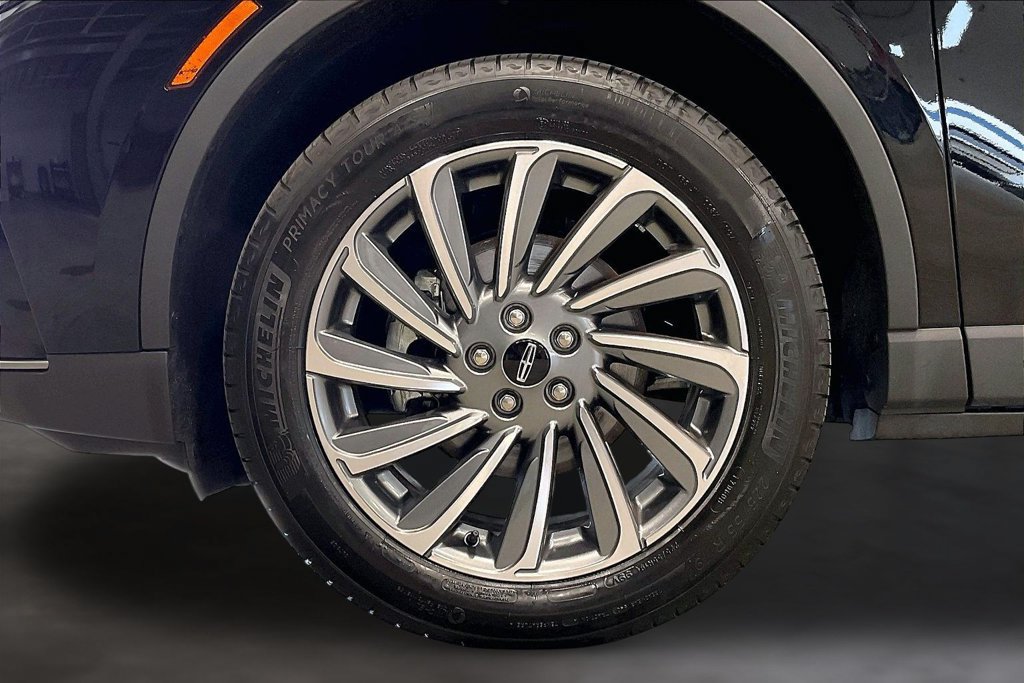 Used 2024 Lincoln Corsair Reserve AWD/4WD image 34