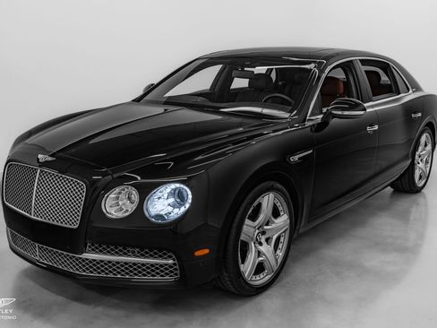 Used 2016 Bentley Flying Spur W12 image 19