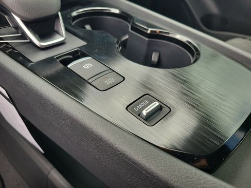 New 2026 Nissan Rogue SV image 34