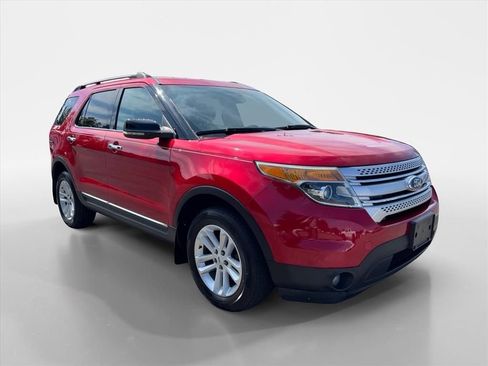 Used 2012 Ford Explorer XLT AWD/4WD image 7