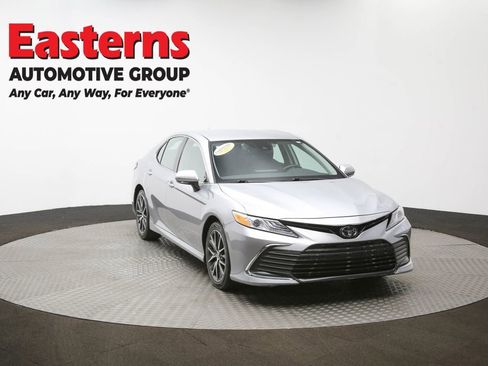 Used 2024 Toyota Camry XLE FWD image 51