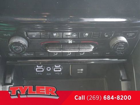 Certified 2024 Jeep Grand Cherokee L Limited w/ Luxury Tech Group II AWD/4WD image 29