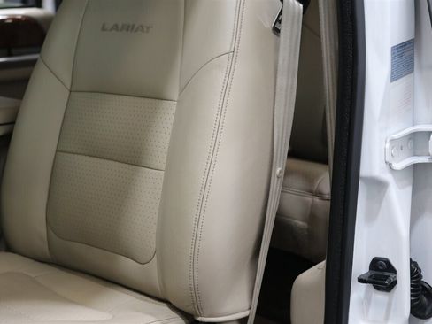 Used 2001 Ford F350 Lariat image 72