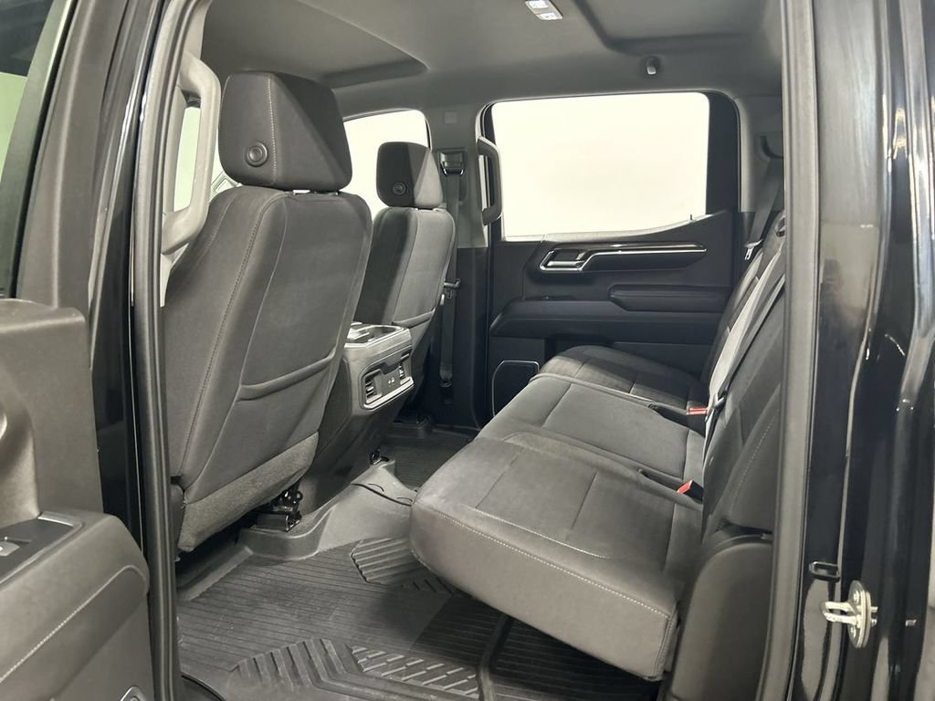 Certified 2023 Chevrolet Silverado 1500 RST AWD/4WD image 19