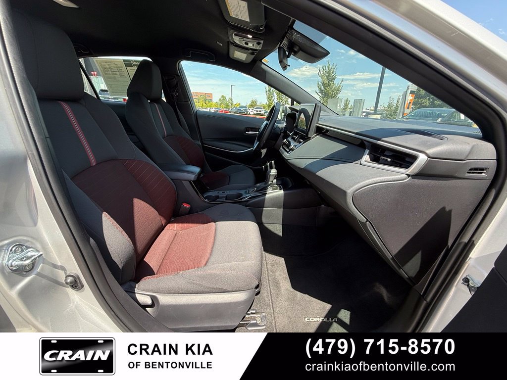 Used 2025 Toyota Corolla SE FWD image 30
