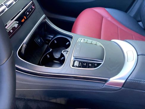 Used 2021 Mercedes-Benz GLC 300 image 15