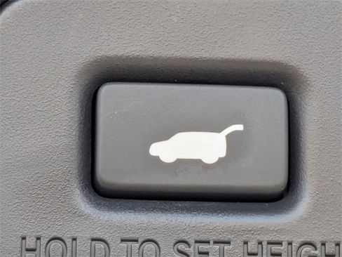 Certified 2025 Acura ADX A-Spec image 16