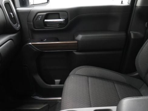 Used 2022 Chevrolet Silverado 2500 LT w/ Convenience Package AWD/4WD image 13