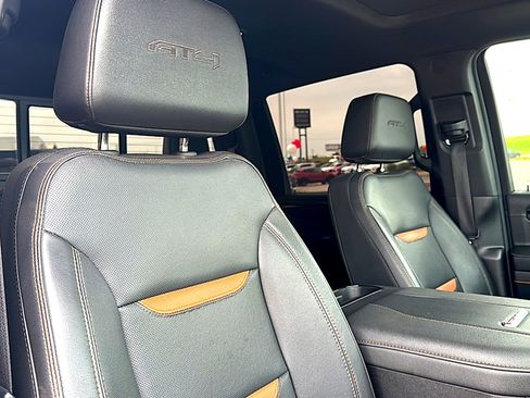 Used 2024 GMC Sierra 2500 AT4 w/ AT4 Premium Plus Package image 25