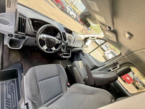 Used 2016 Ford Transit 350 XLT RWD image 13