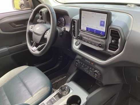 Used 2021 Ford Bronco Sport Outer Banks w/ Outer Banks Package AWD/4WD image 25