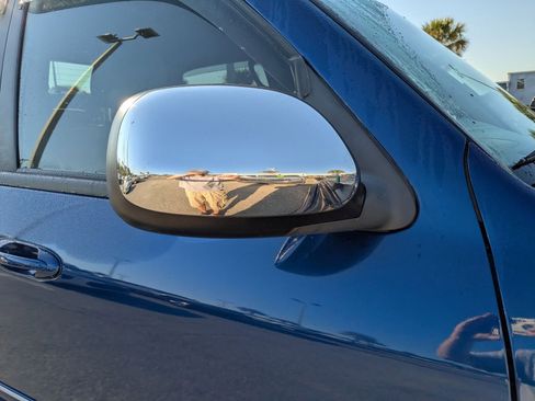 Used 2005 Toyota Tundra SR5 image 12